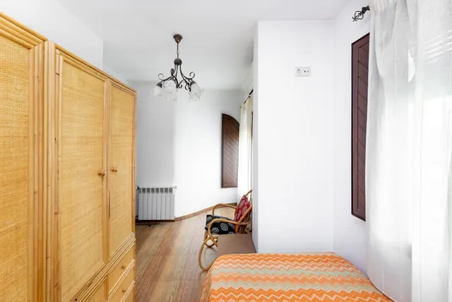 VIVIENDA PAREADA EN MONTELUZ — 38