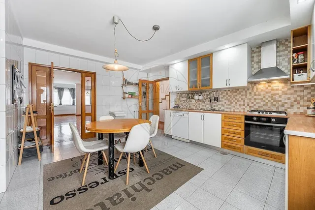 Dúplex 4 habitaciones 673m² en venta - Ferreiros e Gondizalv