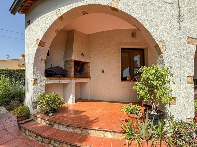 Gran oportunidad - Chalet unifamiliar  en Calonge — 12