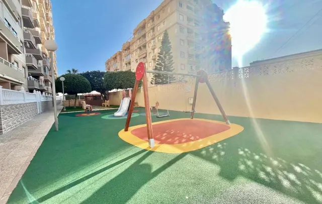 Apartamento totalmente reformado en urbanización con 2 piscinas, Aguas Nuevas, Torrevieja — 25
