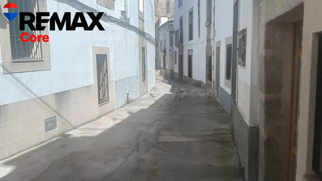 Amplia Vivienda en Brozas - foto 2