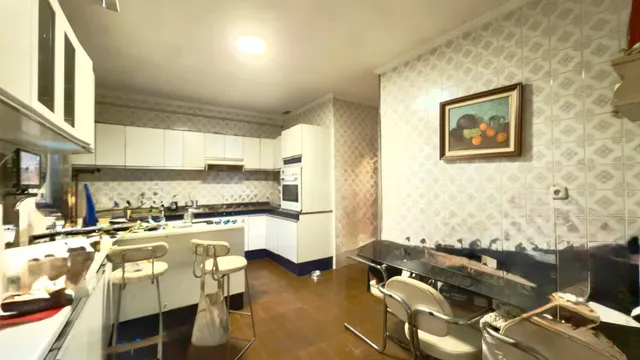Se vende piso en el centro para reformar con ascensor 4 habi