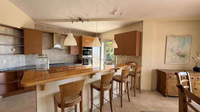 Chalet 4 habitaciones 236m² en venta - Centro — 2