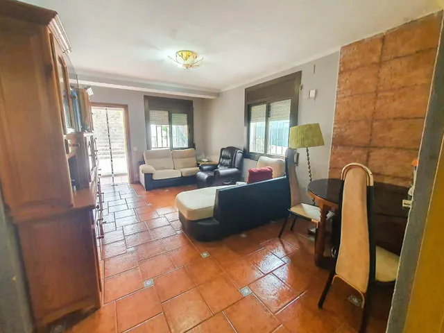 Casa independiente en venta con piscina y pozo propio en Mas d´En Gall, Esparreguera — 9