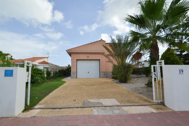 Villa con piscina privada en la playa de Riumar — 34