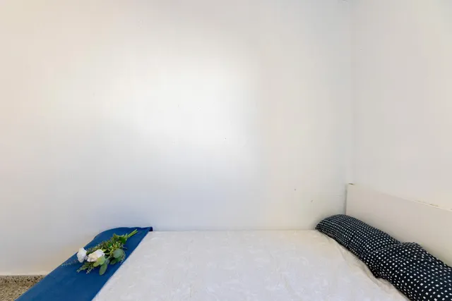 Piso con gran balcón en Avenida Burjasot — 37