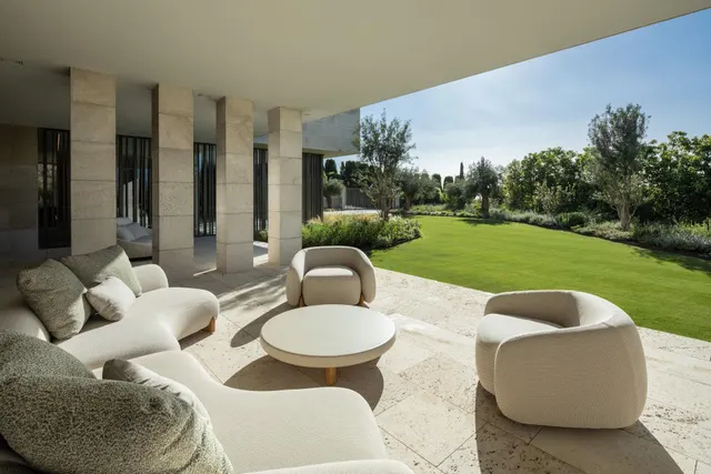 VILLA DE LUJO EN LA RESERVA DE SOTOGRANDE CON VISTAS AL MAR — 7