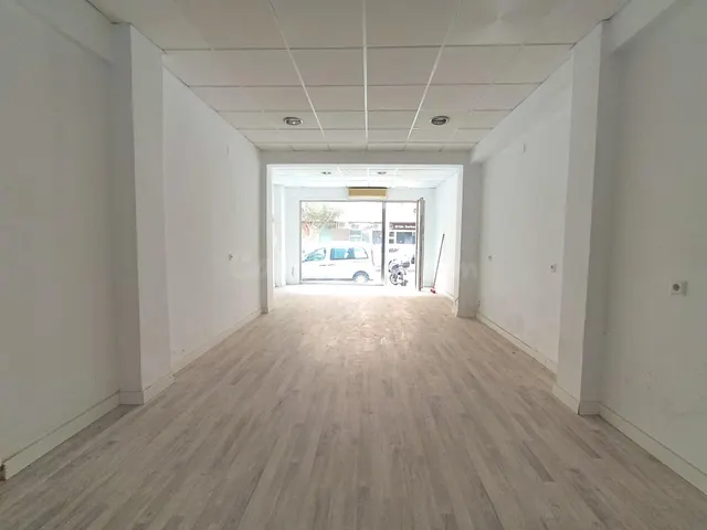 Local comercial 2 habitaciones en alquiler - Calzada de Cast