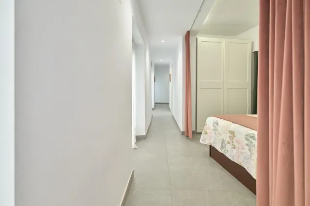 EXCLUSIVO PISO DE LUJO, CON LICENCIA TURÍSTICA, EN EL CENTRO DE JEREZ. ¡NO TE LO PIERDAS! — 10
