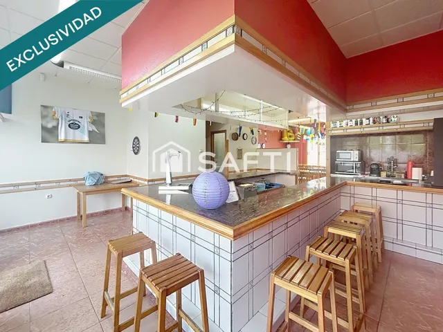 POSIBILIDAD DE CAMBIO DE USO VIVIENDA, actualmente bajo come - foto 2