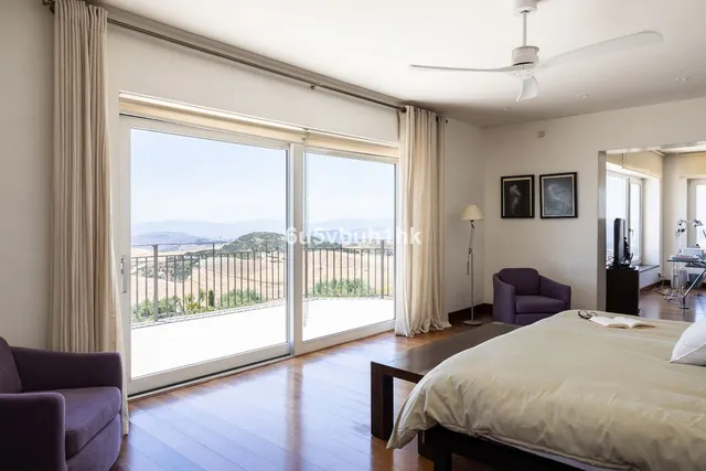Chalet 5 habitaciones 643m² en venta - Polígono - Alrededores - Pedanías — 28
