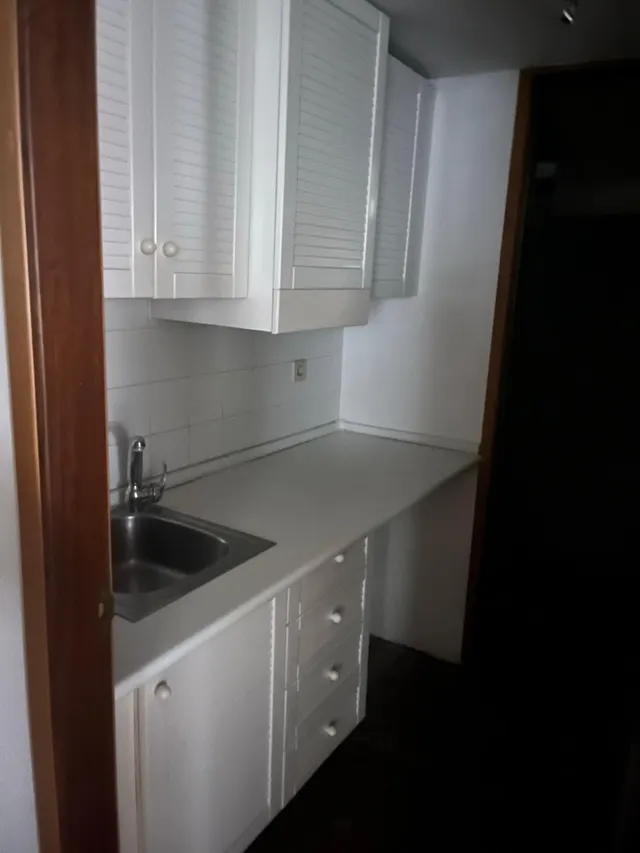 Local en pleno centro con mucho potencial ( hotel, pisos, oficina) — 11