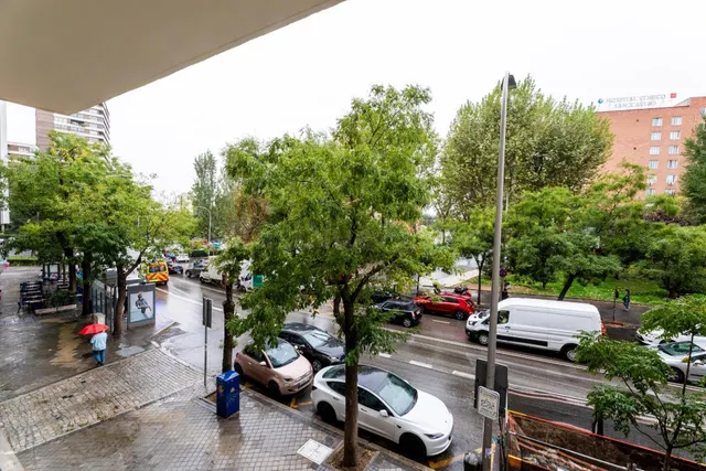 Amplio Piso en Venta en Ciudad Universitaria, Madrid - ¡Oportunidad Única! — 5
