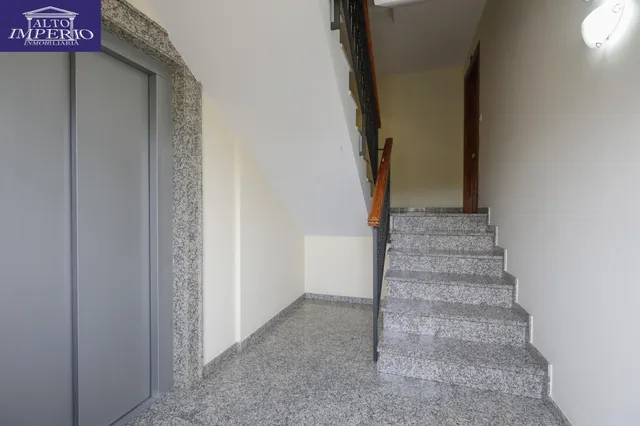 Ático en venta en La Zubia — 31