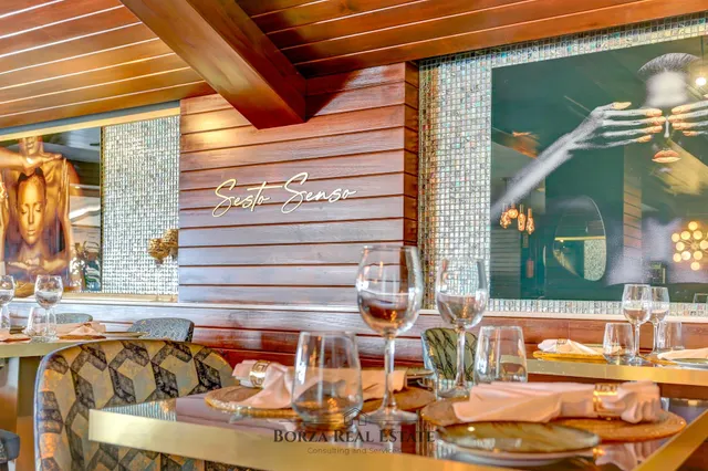 RESTAURANTE DE ALTO nivel FRENTE AL MAR EN PLAYA SAN JUAN — 12