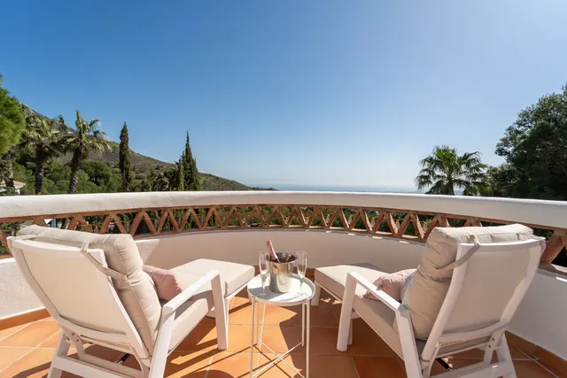 Chalet 4 habitaciones 383m² en venta - Riviera del sol — 46