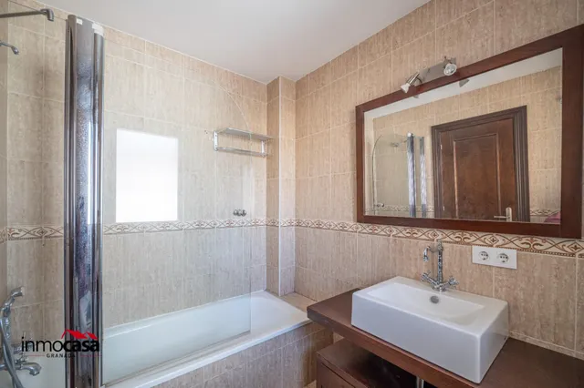 Vivienda unifamiliar  en urbanizacion "Cortijo de la Loma" amueblada y lista para entrar a vivir — 32