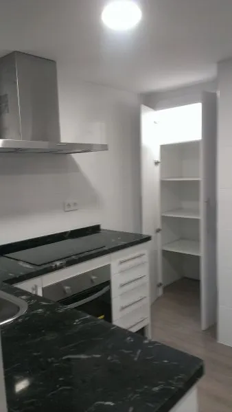 PISO CON GARAJE — 24