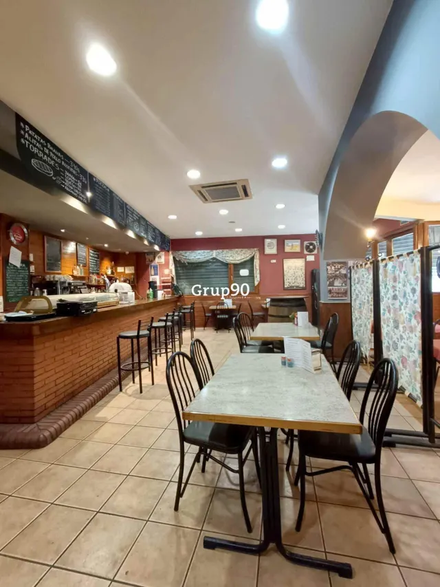Venta  de restaurante en La Bordeta — 17