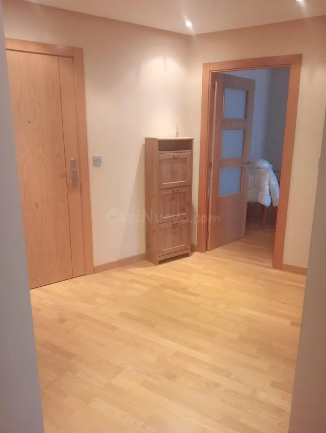 SE VENDE APARTAMENTO EN EL CENTRO, COCINA AMUEBLADA, SALÓN,  - foto 3