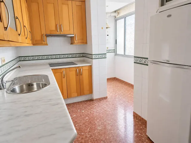 Amplia vivienda en Hermandad del Trabajo — 8