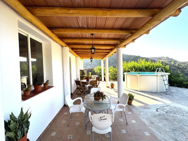 Encantadora casa de campo en Estepona, a solo 15 minutos del