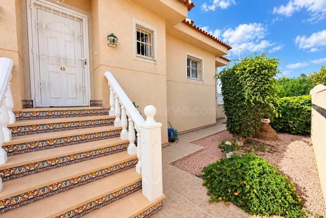 Villa en La Marina/San Fulgencio — 2