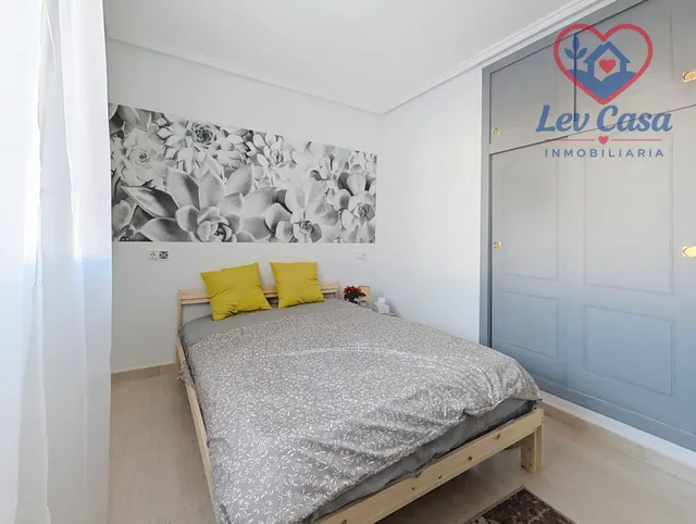 Casa adosada con orientación sur y solárium en Camposol — 16