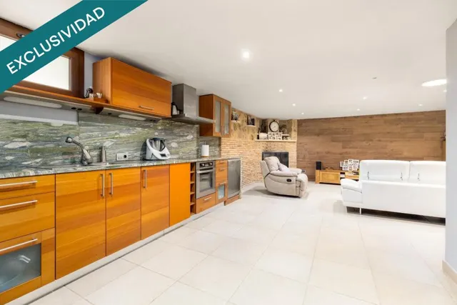 Villa exclusiva con piscina (LICENCIA TURÍSTICA) — 38