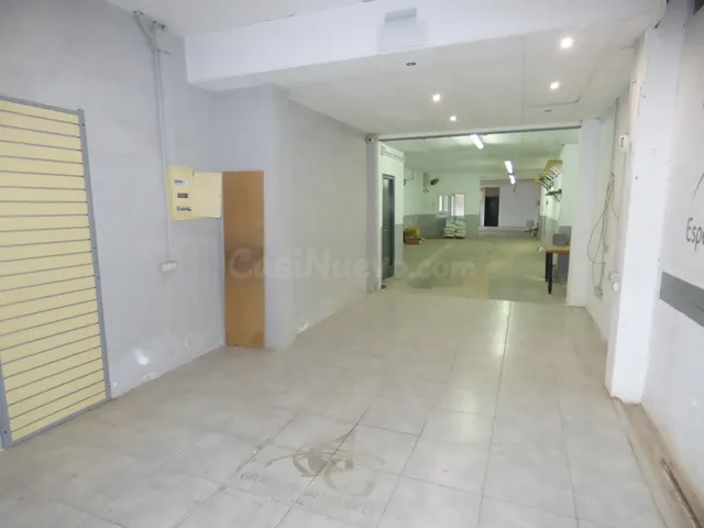 Amplio Local Comercial en el Corazón de Malgrat de Mar