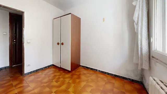 Piso de 59m2 con PLAZA DE GARAJE. Distribuido en tres dormitorios, salón, cocina y baño — 15
