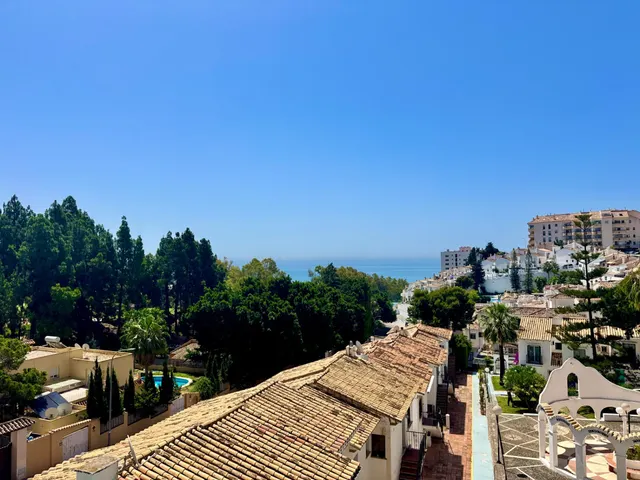 MAGNIFICO ADOSADO EN TORREQUEBRADA BENALMADENA COSTA — 21