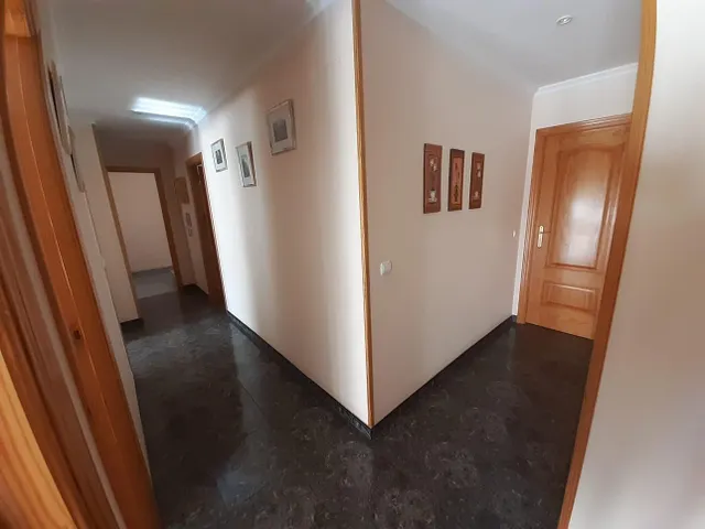 Edificio entero planta baja y 3 alturas — 6