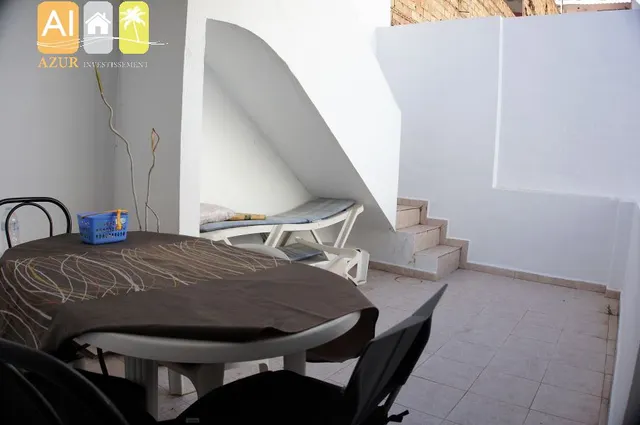 Tres casas independientes — 23