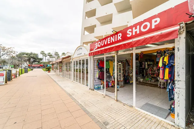 Cala millor local comercial en segunda linea de mar de 67m2 — 3