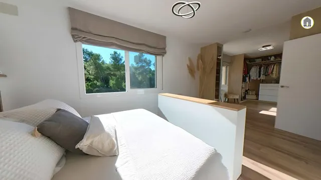 Casa reformada de tres plantas con piscina, jacuzzi, gimnasio, sauna  y vistas a parque natural — 21