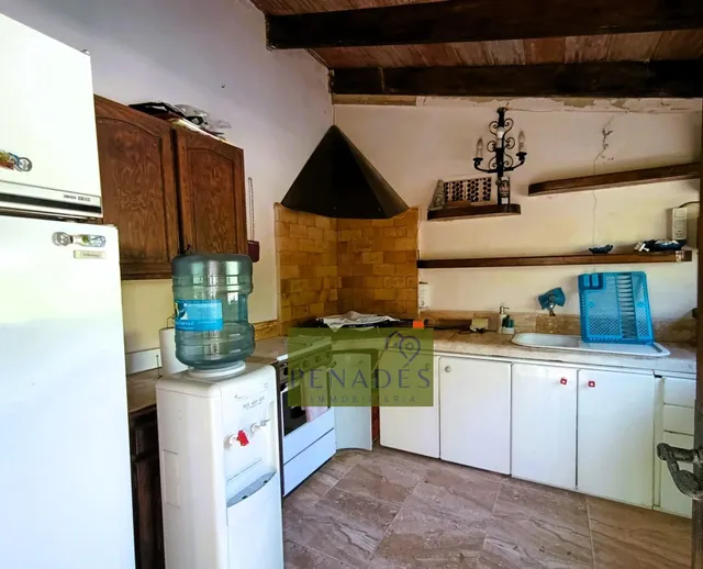 GRAN CASA A 3 MIN DE LA CIUDAD — 46