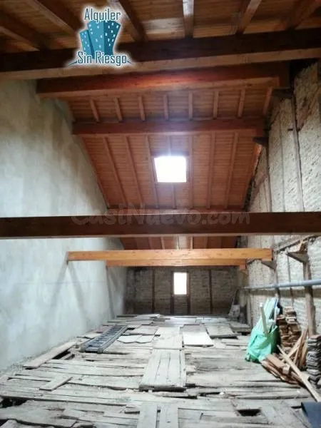 Se vende casa para rehabilitar en LA PUEBLA DE ARGANZÓN (Bur - foto 2