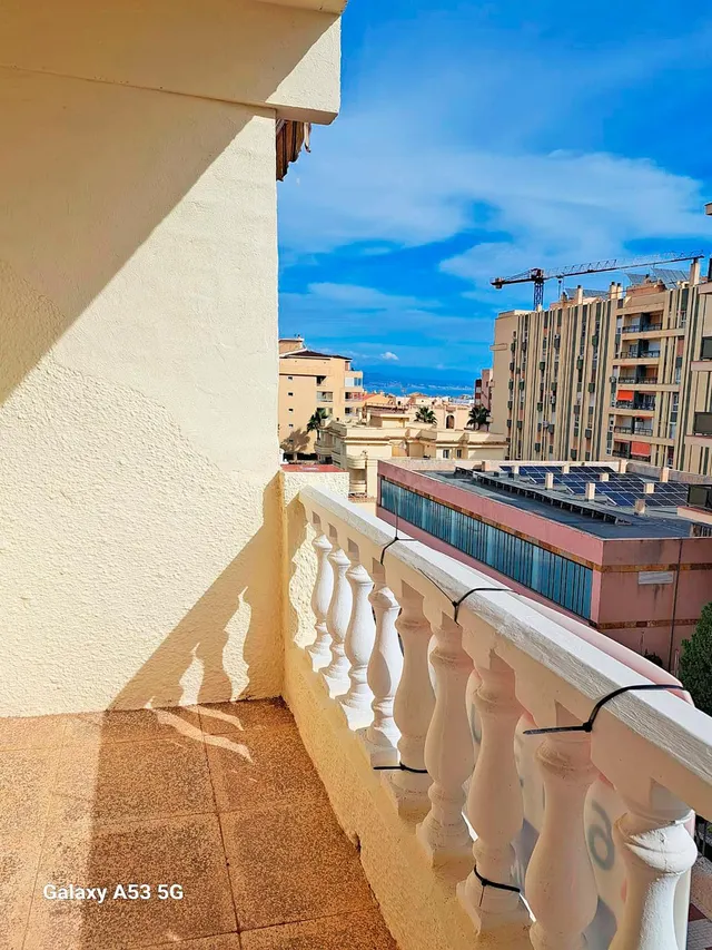 ESTUDIO CON LICENCIA TURÍSTICA Y TERRAZA CON VISTAS AL MAR - foto 4