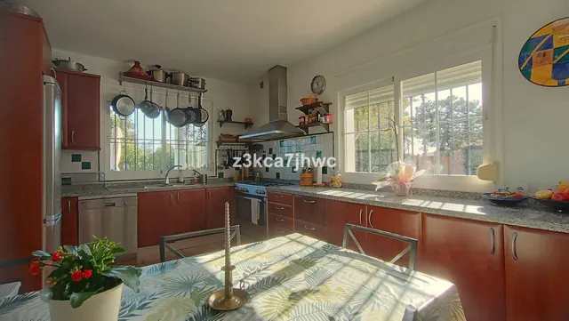 Chalet 4 habitaciones 274m² en venta - Costa Del Sol — 32