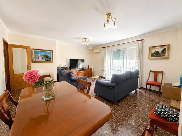 Espléndido y Luminoso Piso en Carcaixent - ¡Listo para Entra - foto 4