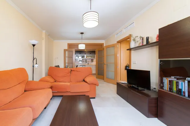 Piso 2 habitaciones 83m² en alquiler - Gran via — 9