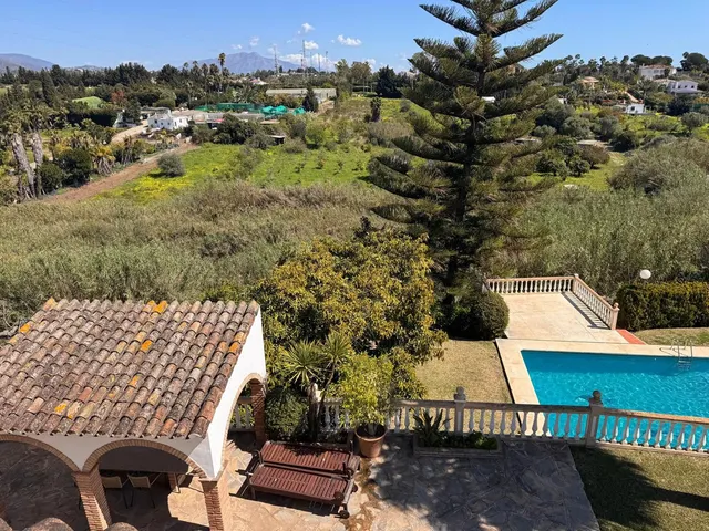 Chalet 4 habitaciones 243m² en venta - Costa Del Sol — 18