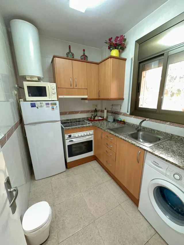 Apartamento de 2 dormitorios en Els Munts con plaza de garaj - foto 3