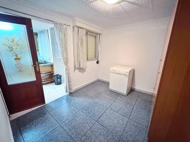 PISO CON ASCENSOR EN AVDA DE CHAPI, ELDA — 8