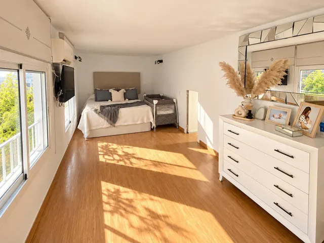 Espectacular vivienda reformada de 130 m2, con dos plazas de aparcamiento y gran patio comunitario en tiro de línea — 13