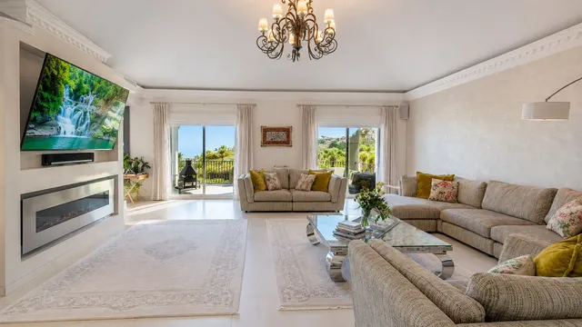 Chalet 5 habitaciones 453m² en venta - Costa del Sol — 6