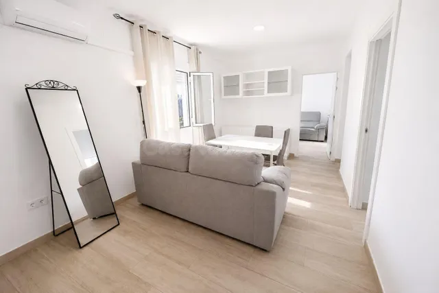Piso 3 habitaciones 68m² en venta - Nervión - foto 2