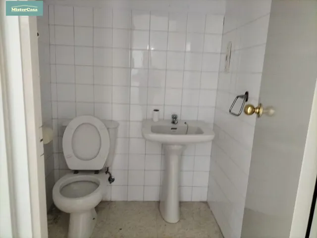 LOCAL COMERCIAL EN VENTA  CENTRICO  . JEREZ DE LA FRONTERA — 14