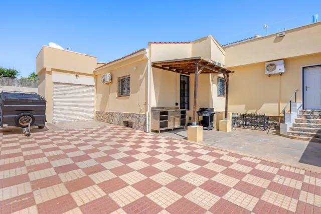 Chalet 5 habitaciones 252m² en venta - Costa blanca sur — 12